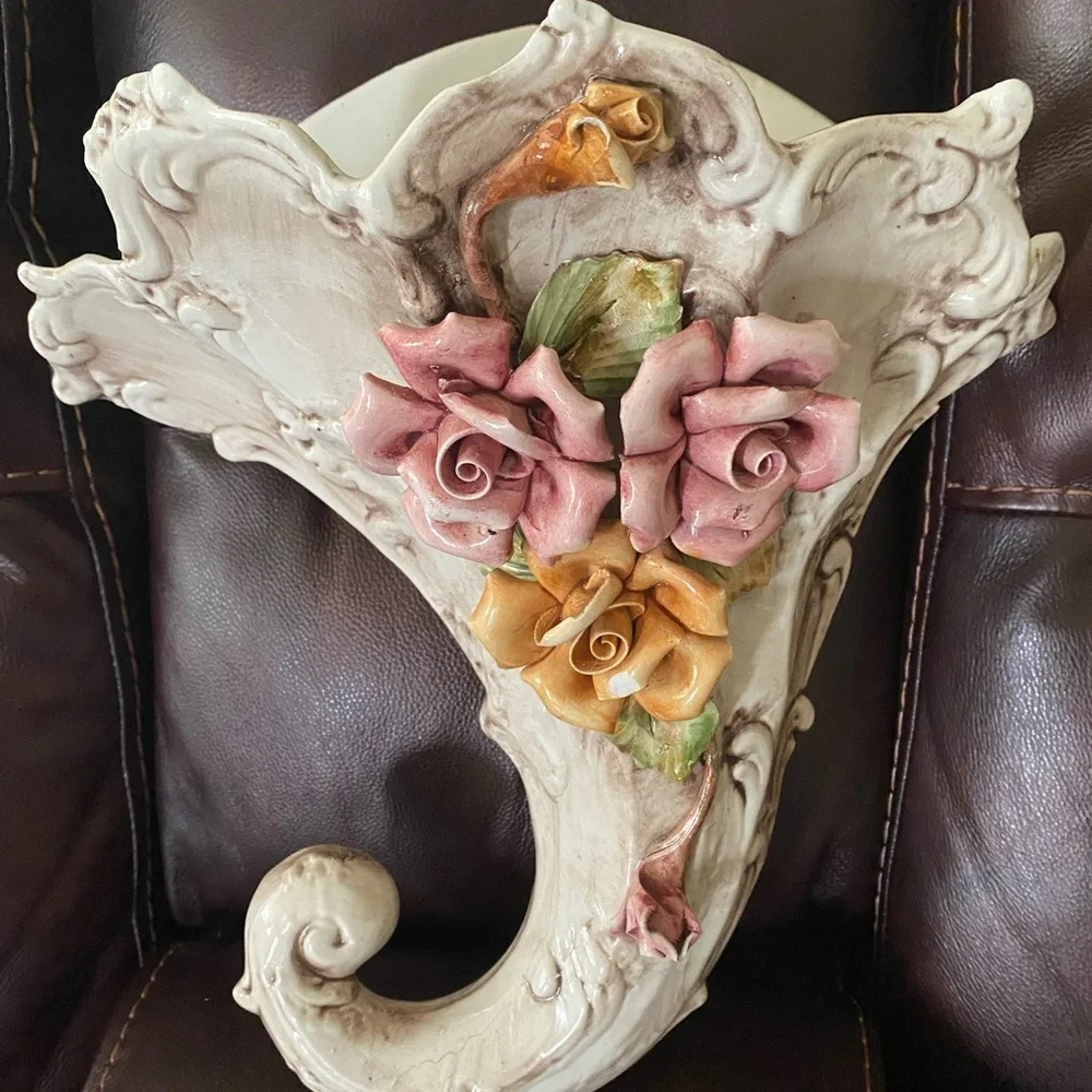 Vintage Italian Capodimonte Porcelain Floral Cornucopia Wall Sconce Planter 14”H